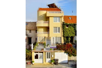 Bulgaria Privát Sozopol, Exterior